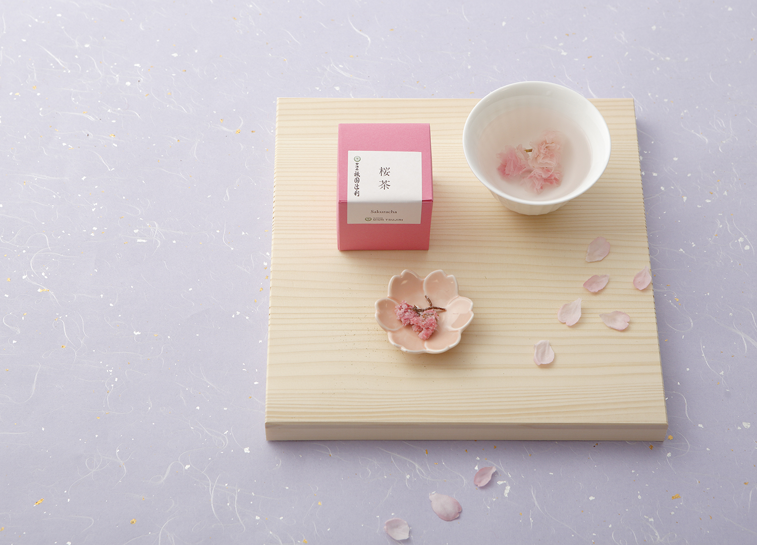 日本の風流を飲む 桜湯 さくらゆ って知っていますか Wedding Tips ウェディングのプロが届ける結婚式のアドバイス