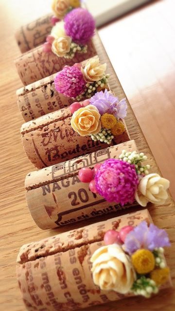  簡単DIYで結婚式費用を節約しちゃいましょう。お花を使った可愛い席札をご紹介☆　で紹介している画像